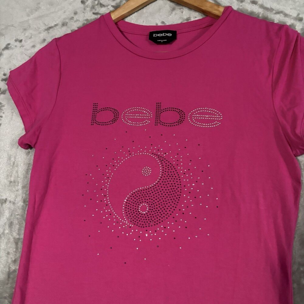 bebe Graphic Tee M Pink Rhinestone Yin Yang Studded Short Sleeve Y2K Barbie Chic